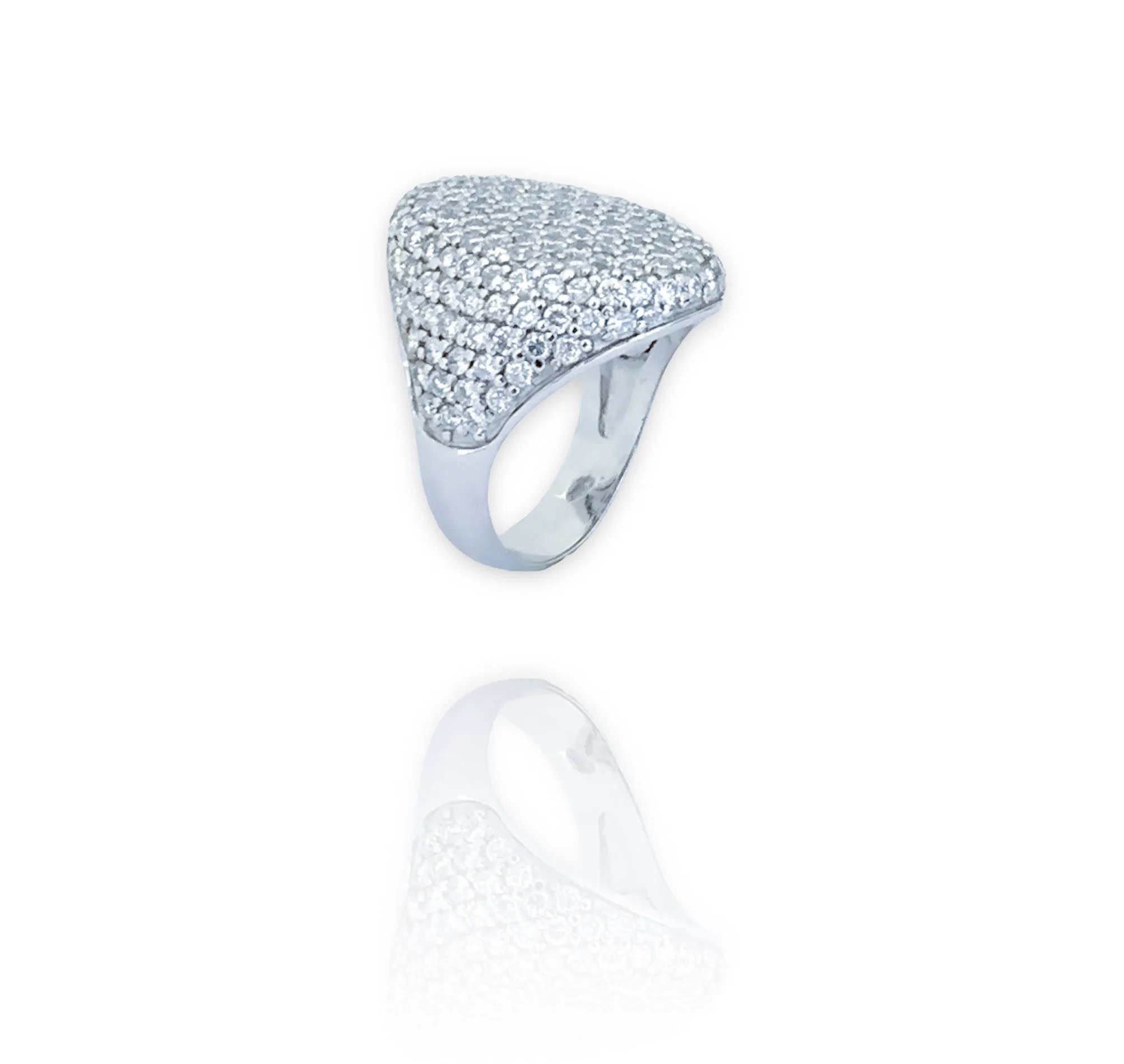 Anello sigillo con diamanti usato