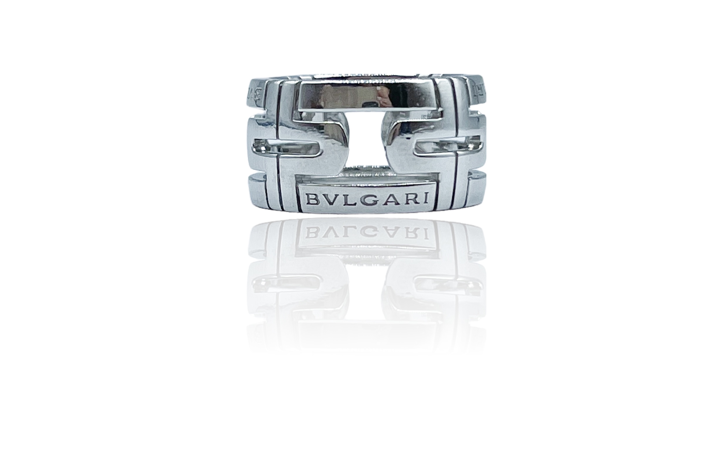 Anello Bulgari collezione Parentesi