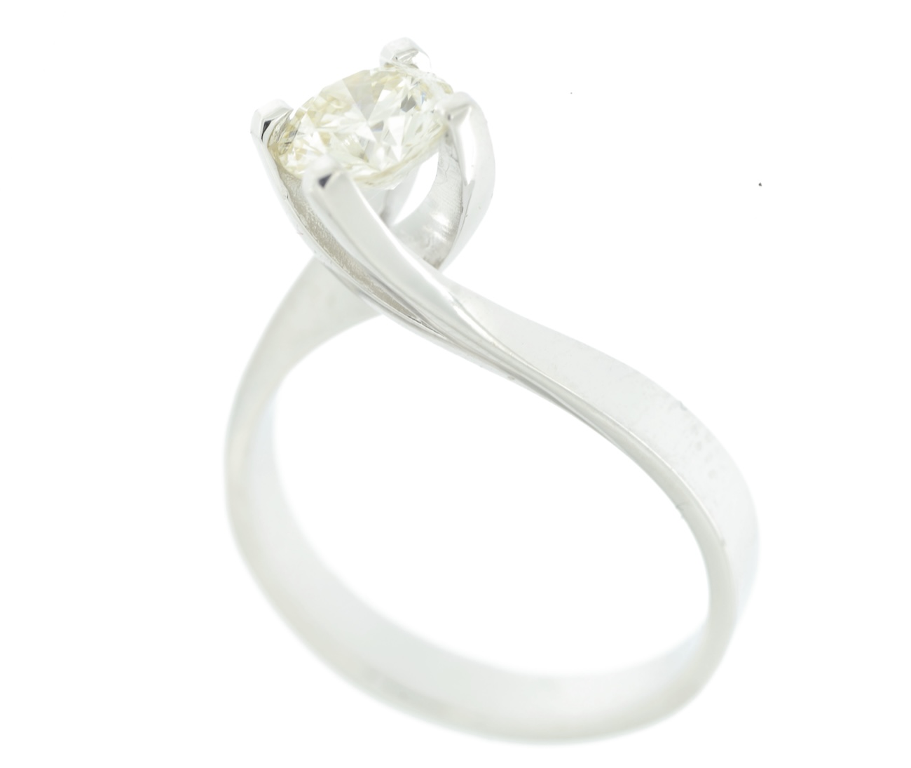 anello con diamante certificato