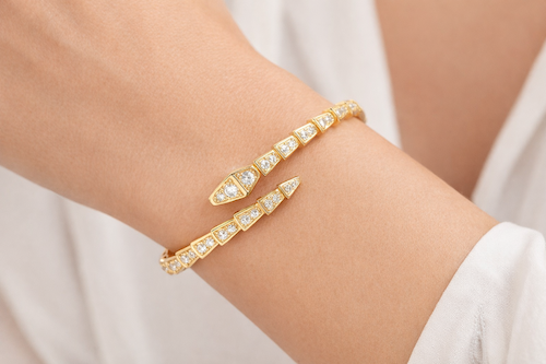 Bracciale rigido in oro