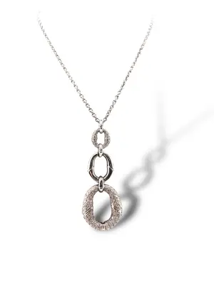 Collana Gucci con diamanti rigenerato