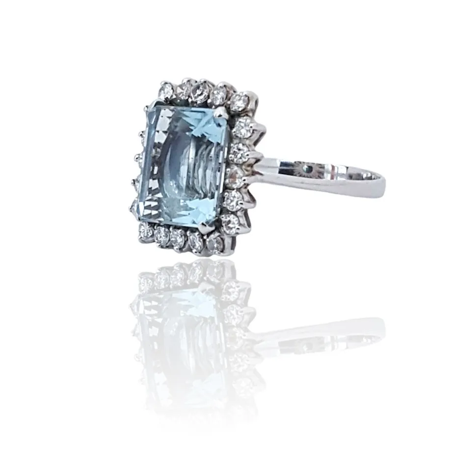 Anello Fiore Acquamarina e Diamanti garantito