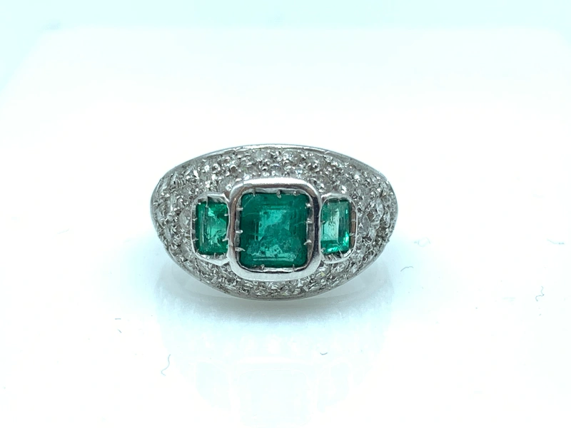 Anello smeraldi e diamanti