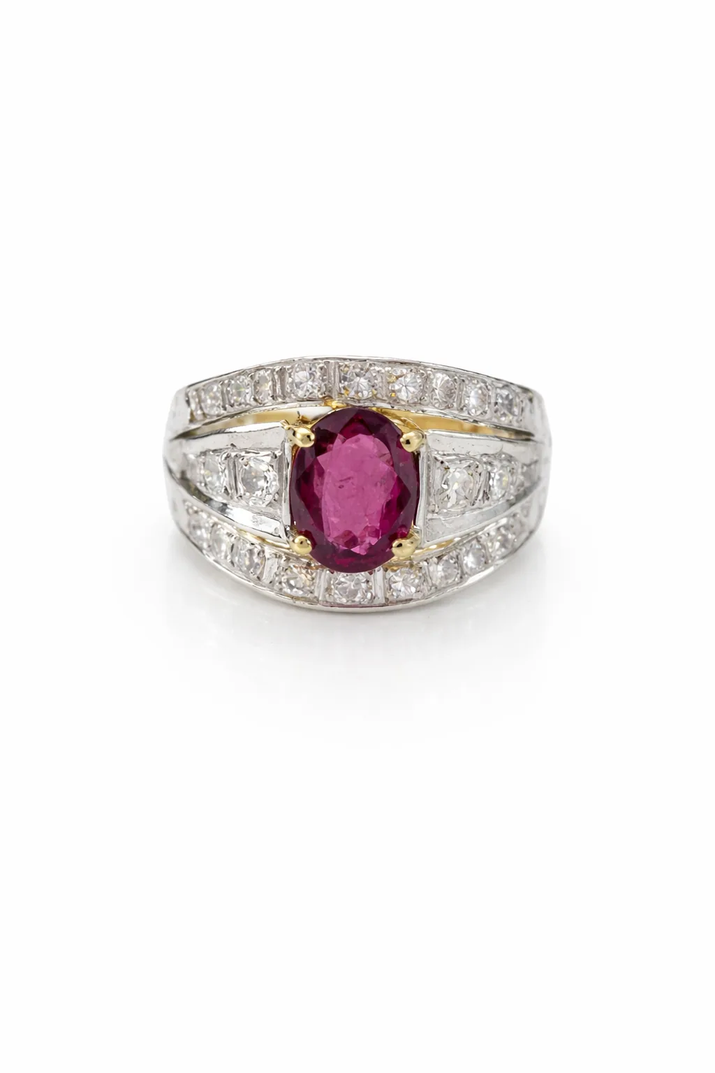 Anello due ori con diamanti e rubino