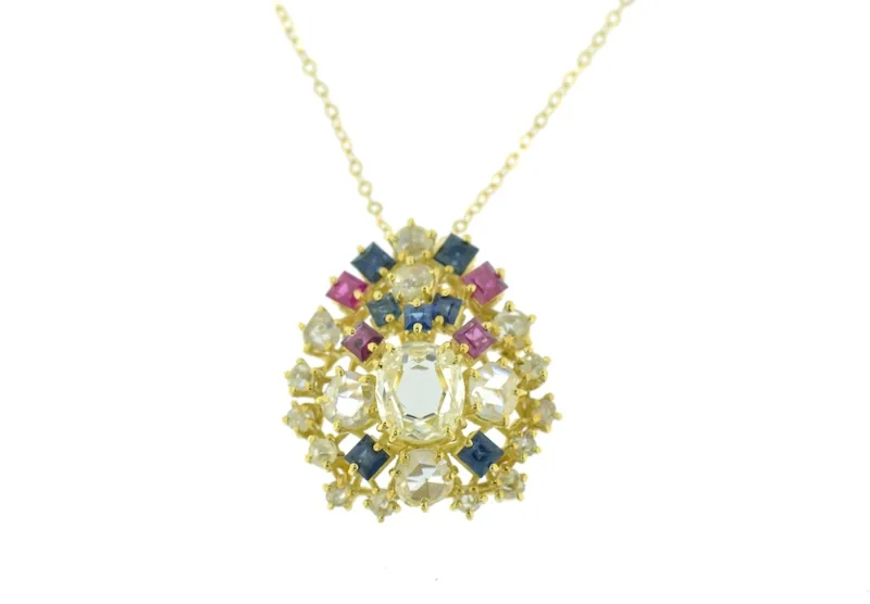 Collana oro giallo con pietre preziose
