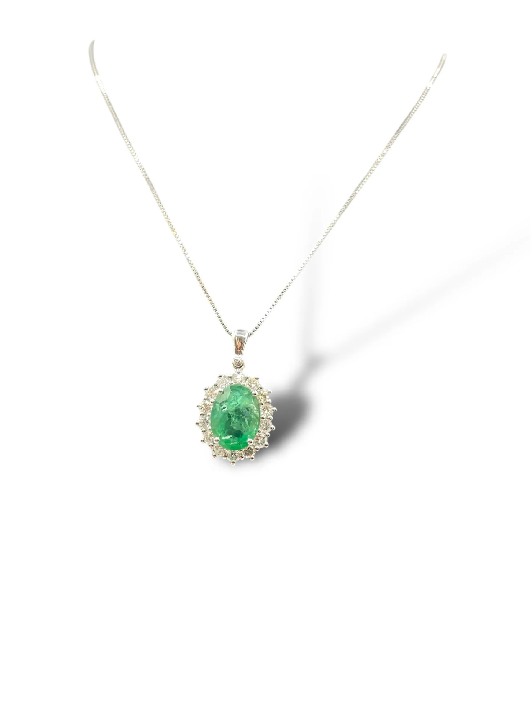 Collana con smeraldo 1,83ct e diamanti 0,55ct