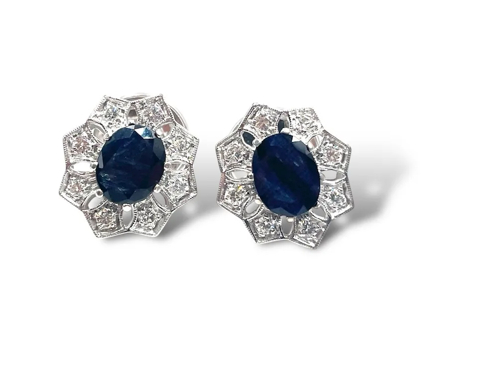 Orecchini fiore diamanti e zaffiri